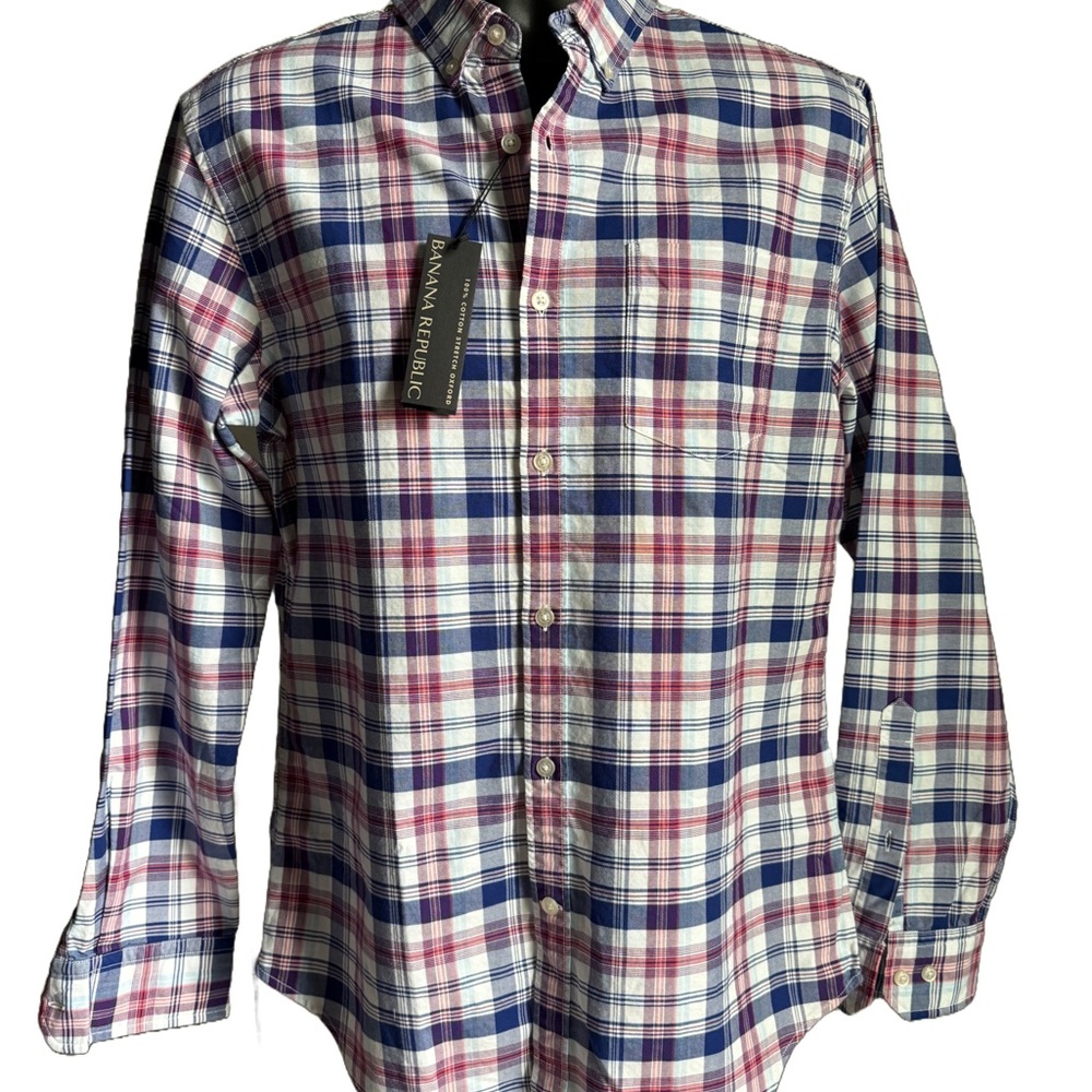 Banana Republic Men's Medium Plaid Oxford Shirt - Blue and Red